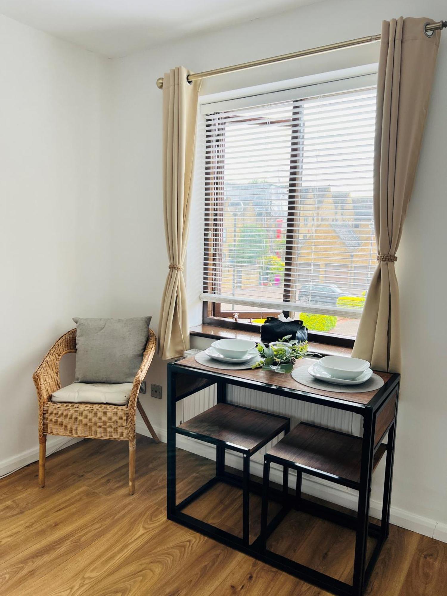 Studio Apartment Лондон Экстерьер фото